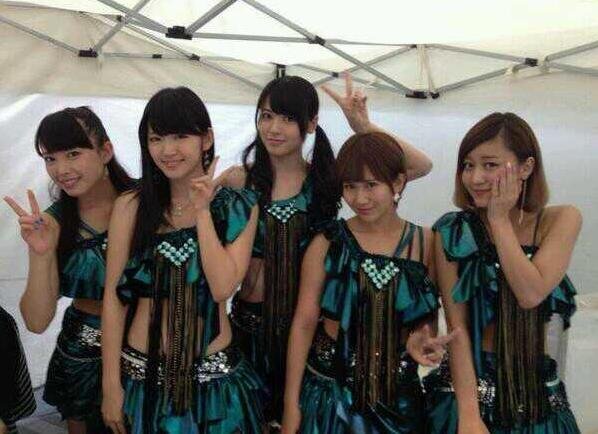 ℃-uteとBerryz工房の体質の違いからくるファンの気質 - Yahoo!知恵袋