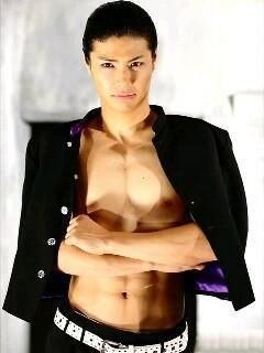 ロンハーの「奇跡の一枚」のもう中学生、カッコよくないですか？人って