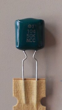 Nccと書いてあるコンデンサーのメーカーご存知ですか 緑色のフィ Yahoo 知恵袋
