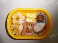 園児のお弁当 一番驚いたお弁当 どんなでしたか 幼稚園に通 Yahoo 知恵袋