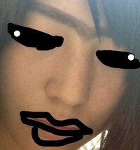 これって鼻筋太いですか 顔のバランスからしたら太いだろ Yahoo 知恵袋