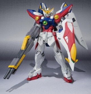 ウイングガンダムゼロはｔｖ版 ガンダムｗ とプロトゼロ ｅｗ Yahoo 知恵袋