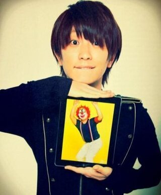 理容師 美容師についての質問です 髪型をsekainoowariの Yahoo 知恵袋