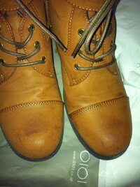 ブーツの汚れの落とし方つま先にある黒っぽい汚れはどうしたら綺麗に落ちま Yahoo 知恵袋