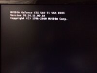 いつも通りパソコンの電源を入れたら 左上に文字がでて Win Yahoo 知恵袋