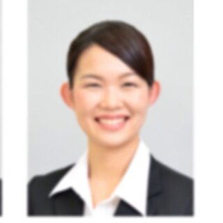 就活の証明写真の質問です この前撮影してきたのですが 口を閉じた真面目 Yahoo 知恵袋