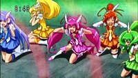 プリキュア大喜利 スマイルプリキュアの5人が音波攻撃で苦し Yahoo 知恵袋