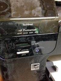 謎の白い汚れについて プリンターや樹脂製の書類ケースに毎日 吹いても拭 Yahoo 知恵袋