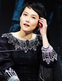 なぜ 菊地凛子さんは海外で成功しているのでしょうか 私は菊地凛子 Yahoo 知恵袋