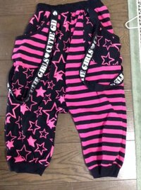 小学生女子です このズボン買ったはいいんですけど着こなし方がわかりませ Yahoo 知恵袋