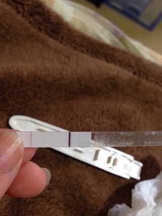 今日性行為から17日目でチェックワンファーストで検査したら微妙に線が出 Yahoo 知恵袋