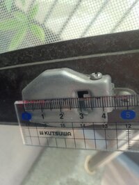 サッシの網戸の戸車って なんであんなに Yahoo 知恵袋