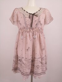 服装について質問です 彼氏と遊びに行く時 私はアクシーズが好 Yahoo 知恵袋
