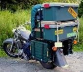 バイクのリヤボックスは 積載物 とみなされるのか 積載装置 とみなさ Yahoo 知恵袋