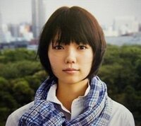この人は宮崎あおいではなく 二階堂ふみという人なのですか Http Yahoo 知恵袋