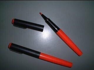 小学校の時に先生 全員が持っていた赤ペンなのですが いつか欲しいと思っ Yahoo 知恵袋