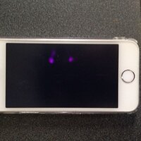 Iphoneの画面に紫の斑点が出るようになってしまいました それ Yahoo 知恵袋