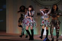 E Girlsのyurinoちゃんが着てそうな服が売ってる店 Yahoo 知恵袋
