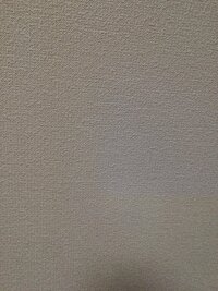 この写真が私の部屋なのですが 壁が黄ばんできたんです タバコとか吸っ Yahoo 知恵袋