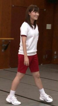 仮面ライダー響鬼の童子と姫は写真のような女の子を魔化魍ヌリカ Yahoo 知恵袋