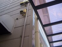 カーポートを壁付けで取り付けても 問題ないか教えて下さい 今 設置してある カー 教えて 住まいの先生 Yahoo 不動産