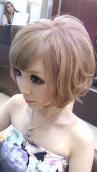 こういう髪型にしたいのですが最近あまり見かけないのではやりすたりの髪型 Yahoo Beauty