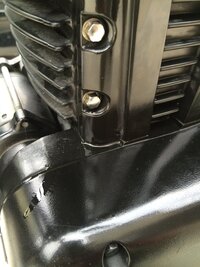 カワサキバイク250trでこの部分からオイル漏れがおきていま Yahoo 知恵袋