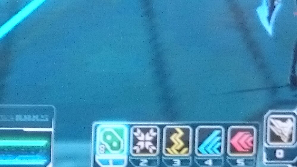 Pso2の画面サイズについて 画像の様にhp Ppバーとパレットの間が Yahoo 知恵袋