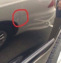 車の傷車に白い傷 塗装 のような線が付いていて拭いてもとれま Yahoo 知恵袋