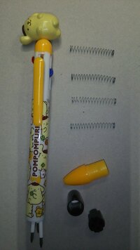 このボールペンの直し方を教えてくださいますか 白い部品をいれる Yahoo 知恵袋