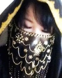 500枚 この占い師さんが口を覆っているものがすっごい欲しいです ど Yahoo 知恵袋