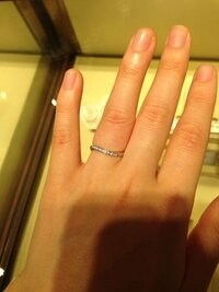 結婚指輪が細すぎて後悔しています ダイヤが着いていないものが良 Yahoo 知恵袋