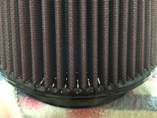 K Nのエアクリーナーなんですが メンテナンスでオイル塗り過ぎて Yahoo 知恵袋