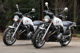 ｃｂ１１００はどのくらい遅いですか リッターバイクでも１３０ Yahoo 知恵袋