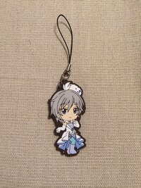 この白髪のショートカットの女の子の名前を教えてください 画像の女 Yahoo 知恵袋