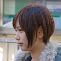 髪の毛の色について質問ですこの本田翼ちゃんのような髪色にしたいんですけ Yahoo 知恵袋