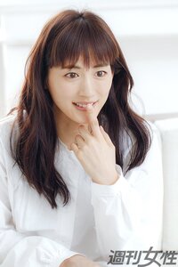 読書家の皆さんに質問ですあなたはつぎのうちどれをもらったらうれしいです Yahoo 知恵袋