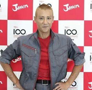 元プロ野球選手の新庄剛志って整形してると思いますか 最近の顔が昔とな Yahoo 知恵袋