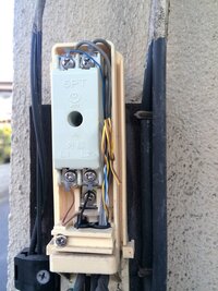 電話回線の技術的しくみについて教えて下さい 下の写真は今度私が引っ越し Yahoo 知恵袋