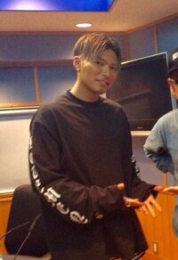 Exileのshokichiがよく着てる服のブランドってなんですか Yahoo 知恵袋