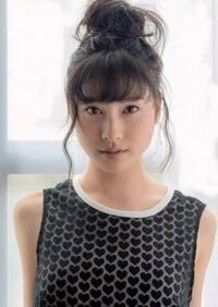 男性は女性のお団子ヘアがあまり好きではないと聞くのですが下の Yahoo 知恵袋