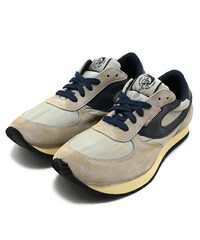 Dieselとnikeのスニーカー サイズ感 画像のdiesel Yahoo 知恵袋