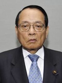 平沢勝栄