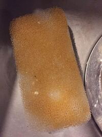 キッチンハイター泡タイプでスポンジ除菌をしたら何か化学反応が Yahoo 知恵袋