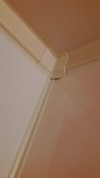 ユニットバスの天井の隅に隙間があるのは問題ないですか たまにカビ対策でお湯をか 教えて 住まいの先生 Yahoo 不動産