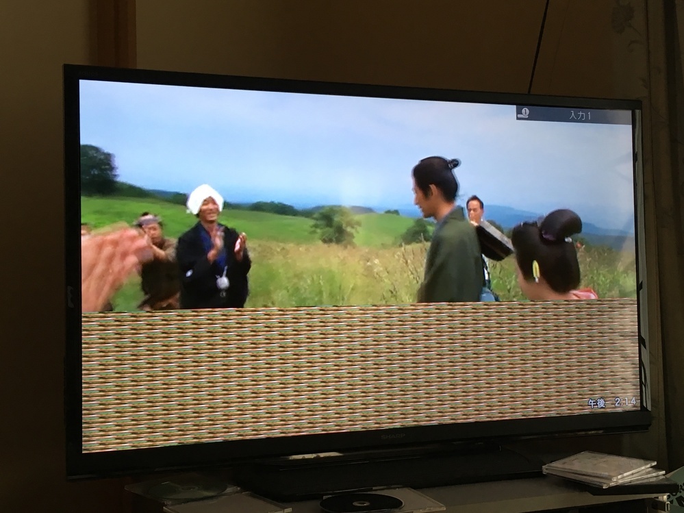 ブルーレイレコーダーの画面出力が乱れます。型番はSonyのB... - Yahoo 