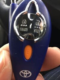 トヨタ純正リモートスタート（青）について。初めて使用しましたが 