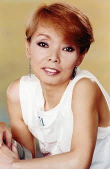 印刷 研 ナオコ 髪型 おでこ 広い 髪型