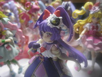 魔法使いプリキュアのキュアマジカルのダイヤスタイル 髪型にコウモリ風の Yahoo 知恵袋