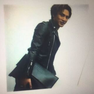 登坂広臣くんが持っているこのクラッチバックはどこのブランドか Yahoo 知恵袋